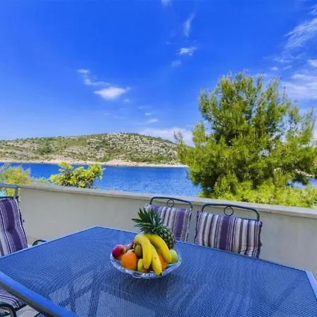 Apartment Maja Šibenik